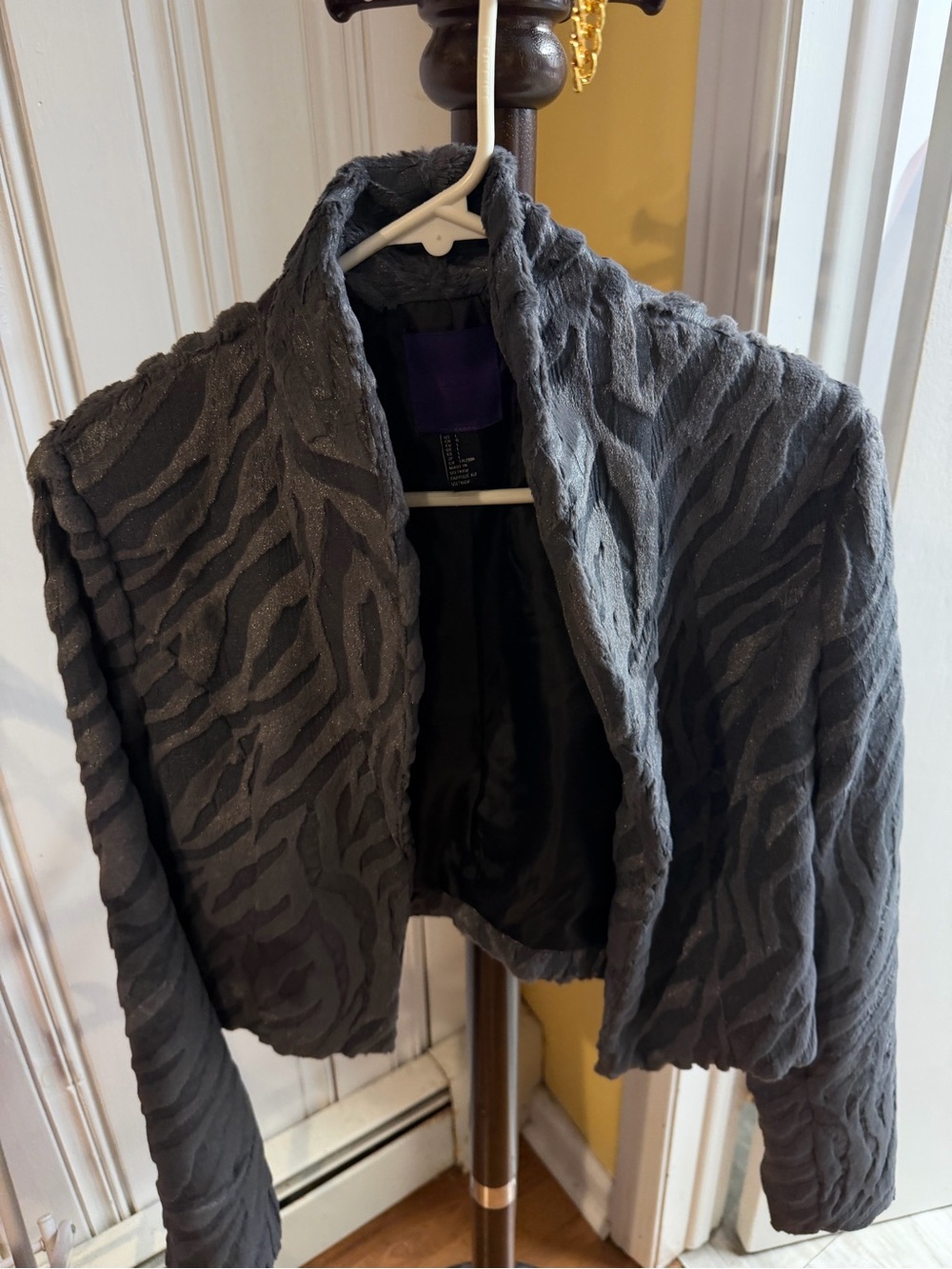 Women's Gray Textured Open-Front Cropped Jacket